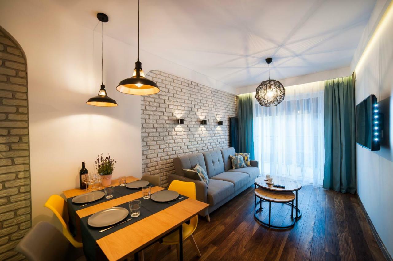 Urban Apart Uniejow Apartamento Exterior foto
