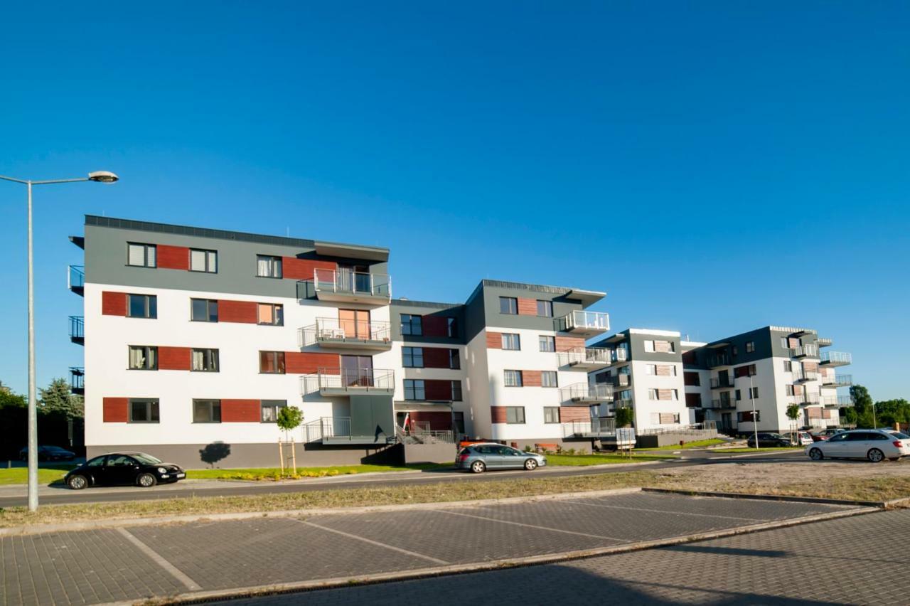 Urban Apart Uniejow Apartamento Exterior foto