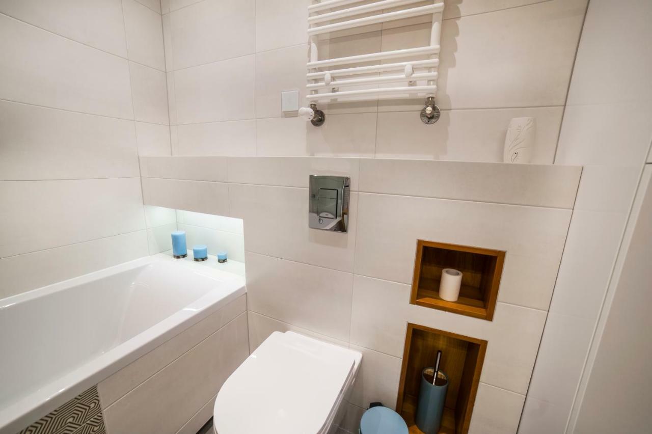 Urban Apart Uniejow Apartamento Exterior foto